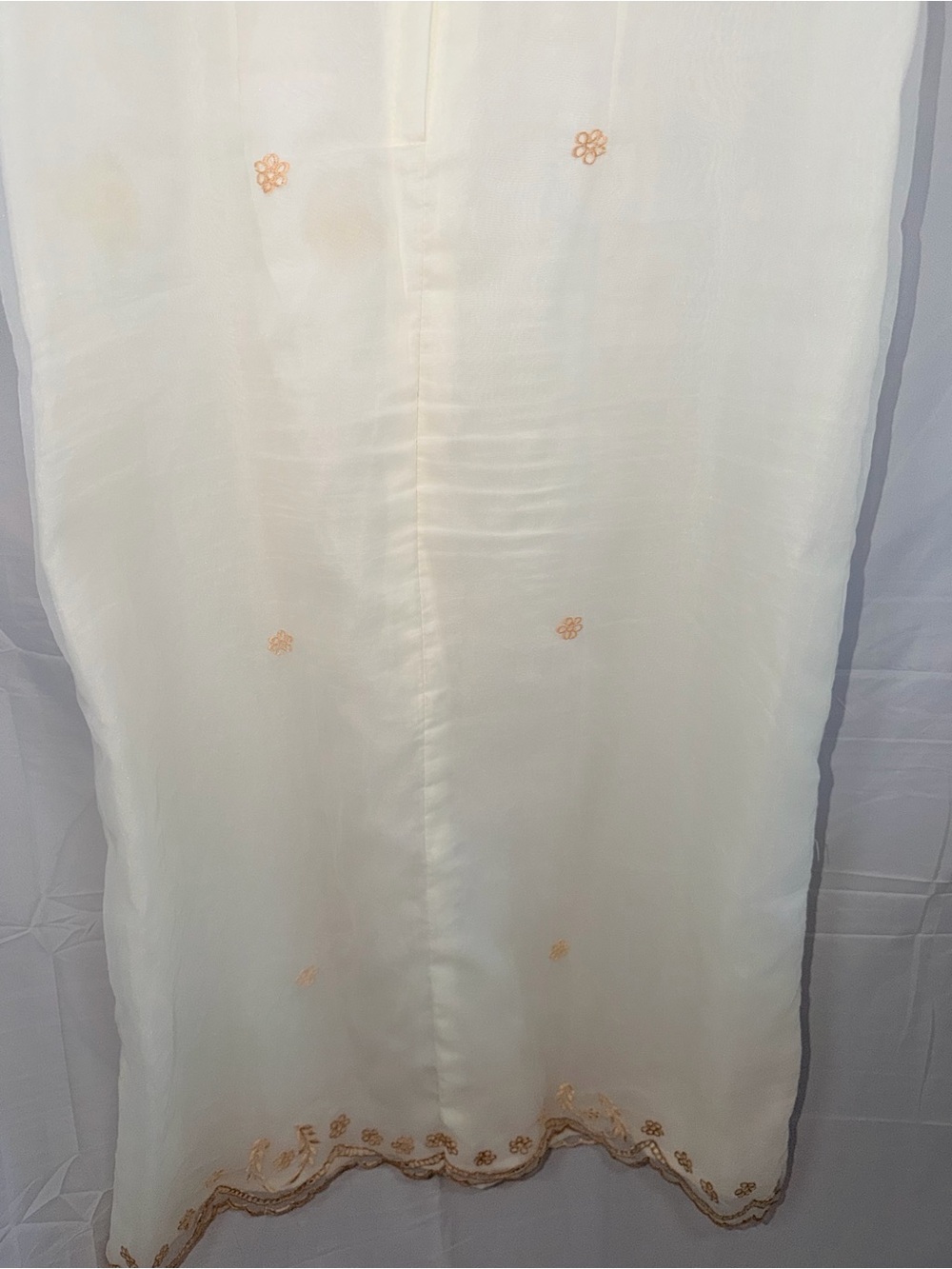 Traditional Filipiniana Dress Ivory with gold embroidery - Picture 8 of 16